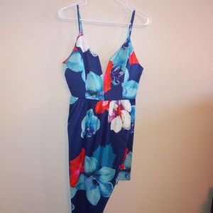Tropical floral bodycon deep v neck small cocktail